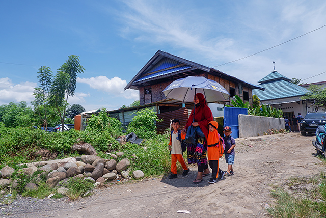 Program TJSL ini adalah salah satu upaya PLN untuk memberikan kontribusi positif bagi masyarakat, khususnya di sektor pendidikan dan kesejahteraan sosial.