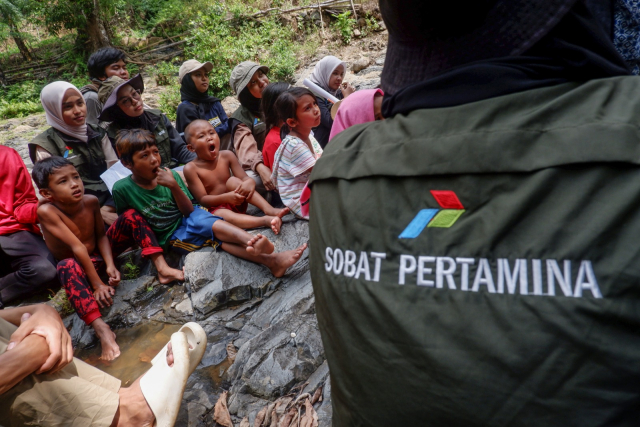 Anak lebih mungkin untuk menerima dan memahami pelajaran yang mereka minati karena metode belajar yang lebih personal, interaktif, dan berbasis pengalaman.