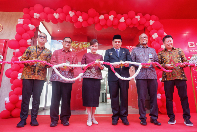 CIMB Niaga Resmikan Digital Branch Makassar-Ahmad Yani, Hadirkan Layanan Perbankan Modern