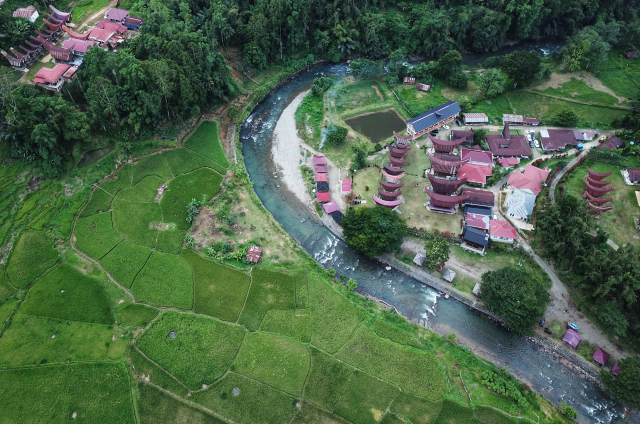 Sadan ToBarana, Perpaduan Alam dan Budaya Toraja yang Menawan