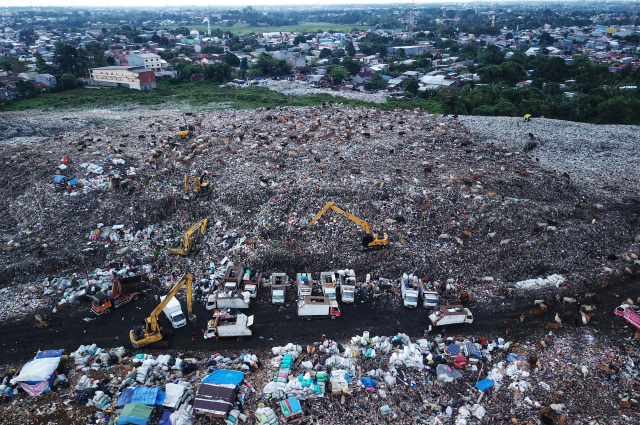 TPA Antang Over Kapasitas, Timbunan Sampah Capai 50 Meter