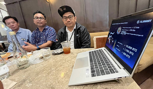 Kinerja layanan XLSMART di Makassar dan Sulawesi Selatan menunjukkan peningkatan signifikan sejak bergabungnya XL Axiata dan Smartfren.