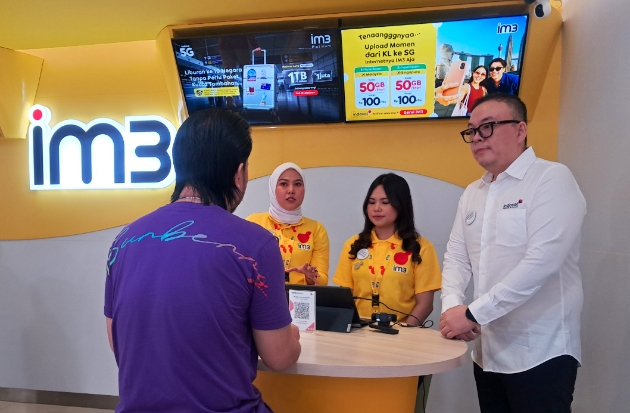 Manajemen Indosat Hadir Lebih Dekat Layani Pelanggan di Makassar
